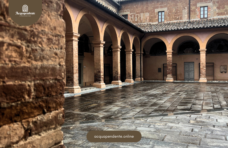La Pinacoteca di Acquapendente: Un Tesoro Architettonico nel Convento di San Francesco