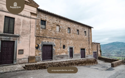 Chiesa e Monastero di Santa Chiara: Un Luogo di Fede e Storia